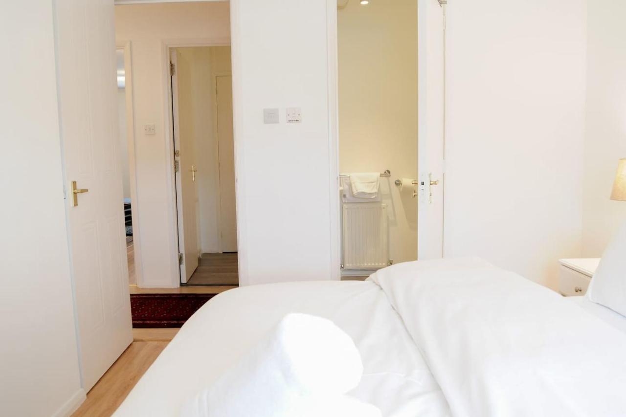 Peaceful And Quiet Apartment In A Bustling City Edinburgh Kültér fotó