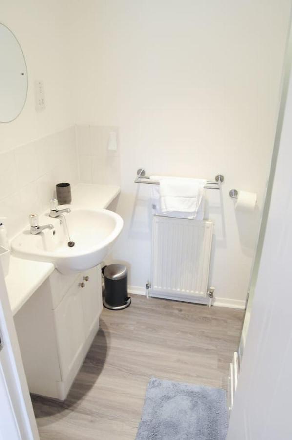 Peaceful And Quiet Apartment In A Bustling City Edinburgh Kültér fotó